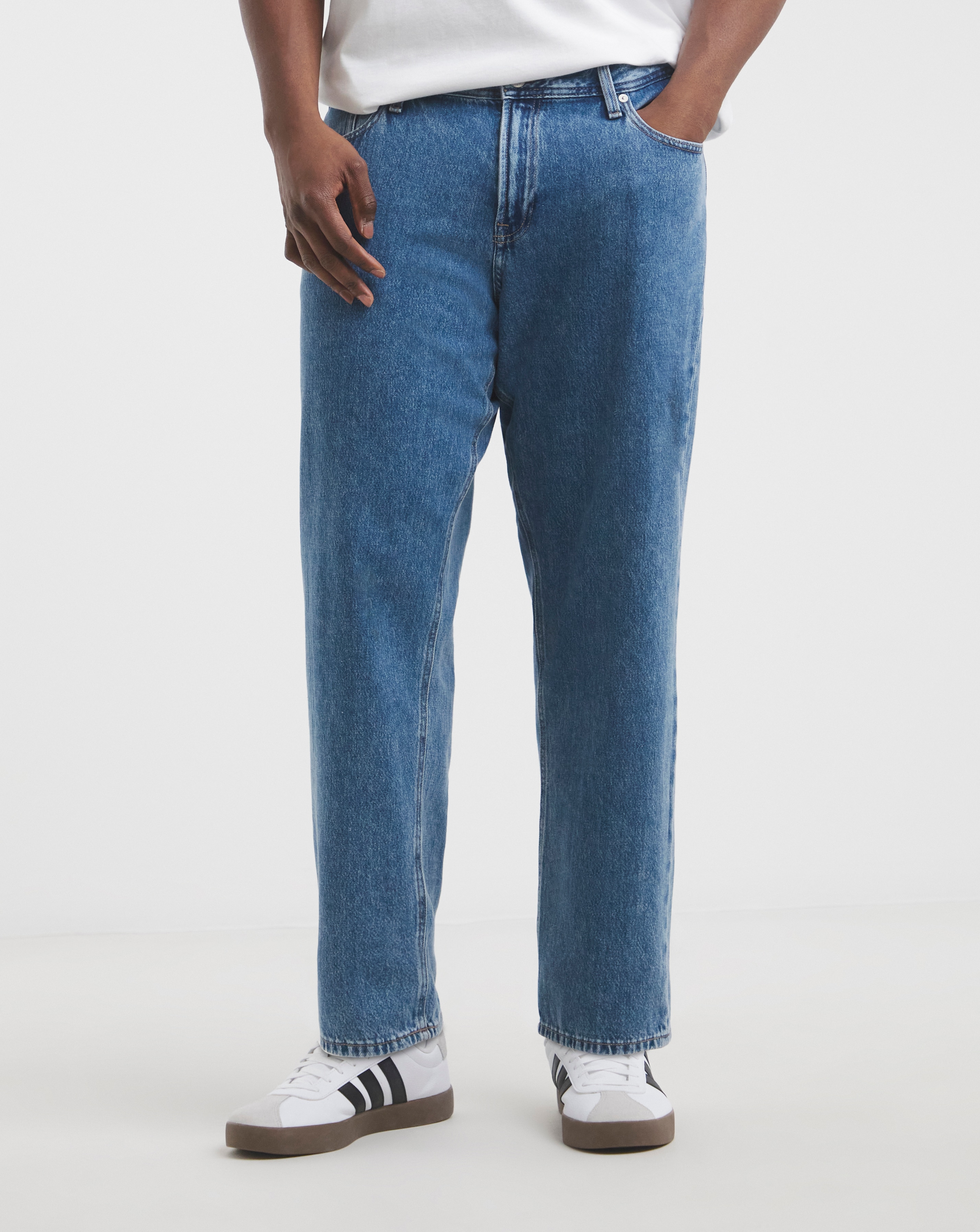 Union Loose Fit Stretch Jeans Mid Wash | JD Williams