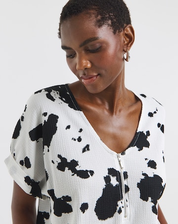 V-Neck Zip Front Longline Top