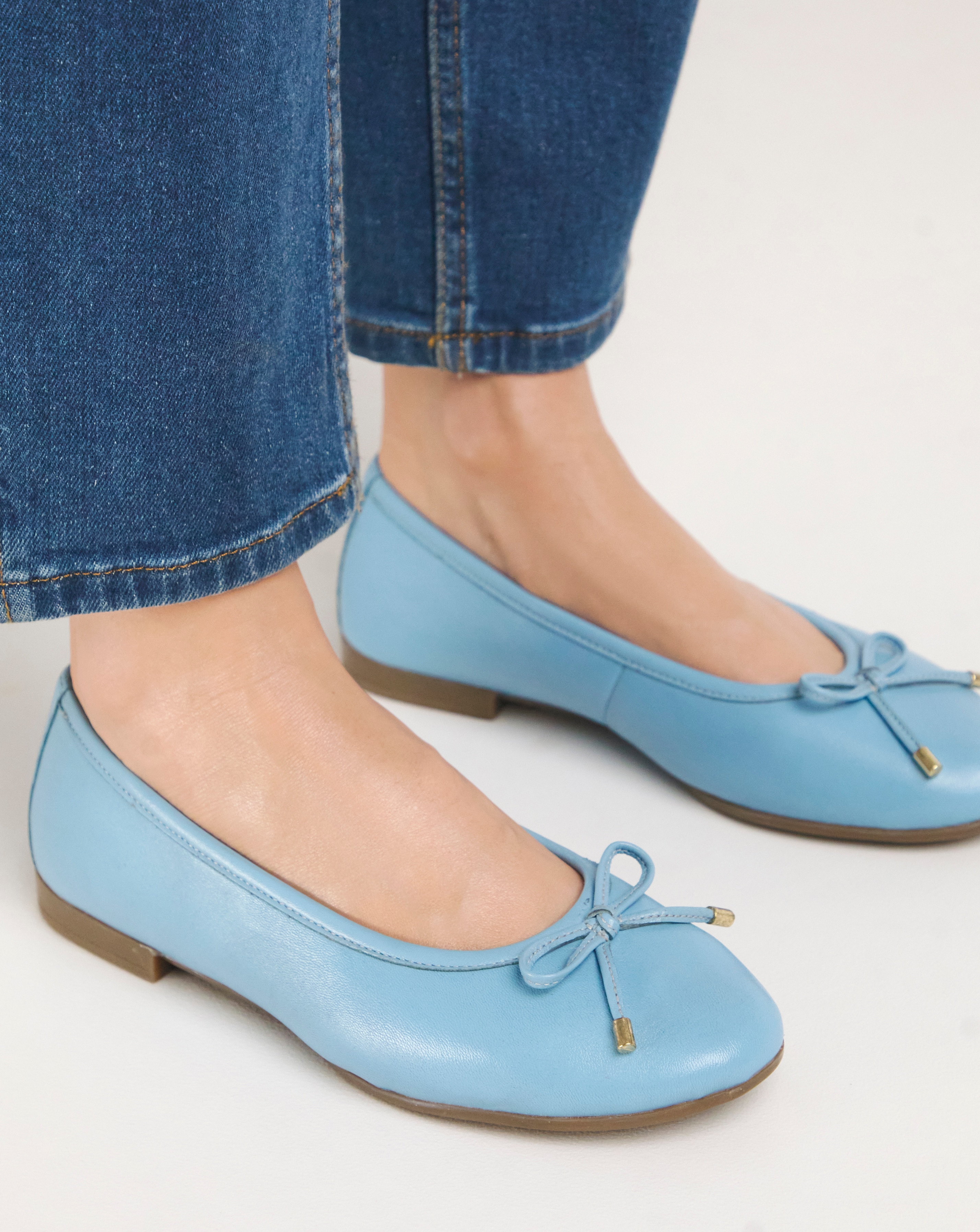 Eliza Basic Leather Ballerina - Extra Wide Fit (EEE)