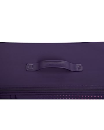 IT Luggage 'World's Lightest' Vitalize Medium Suitcase - Gothic Grape