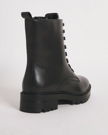 Leather Chunky Lace Up Boot E Fit