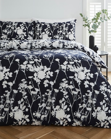 Ember Shadow Floral Duvet Set