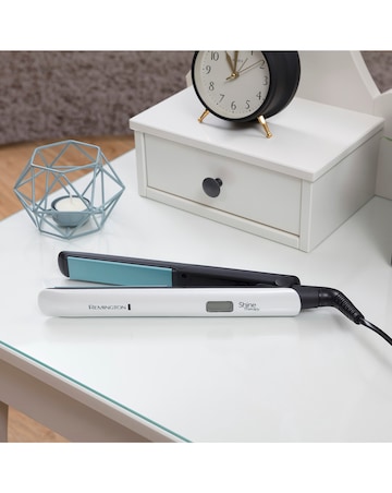 Remington Shine Therapy Hair Straightener