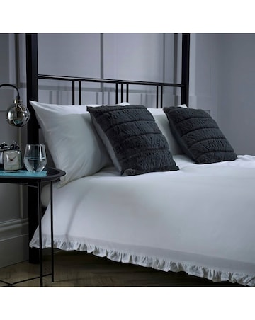 XR Living Fern Four Poster LED Bed