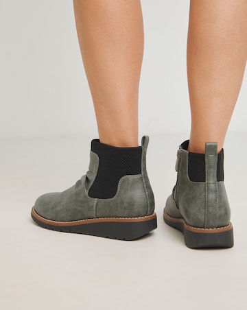 Heavenly Soles Blanche Low Wedge Ruched Ankle Boot - Extra Wide Fit (EEE)