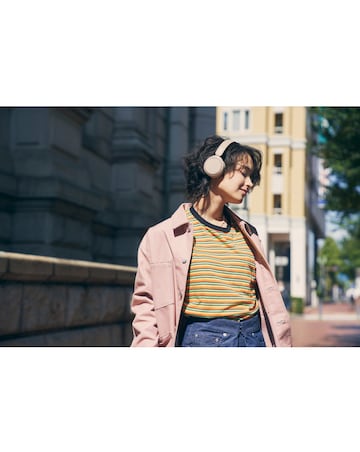 Sony WH-CH520 Wireless On-Ear Headphones - Beige