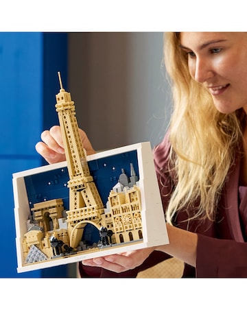 LEGO Architecture Paris Skyline