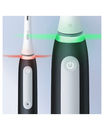 Oral-B iO3 Matt Black Electric Toothbrush
