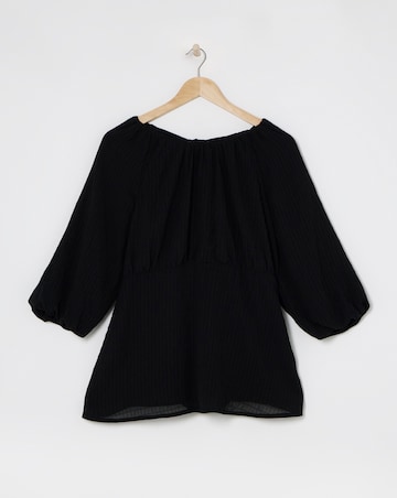 Black Exposed Back Textured Swing Top