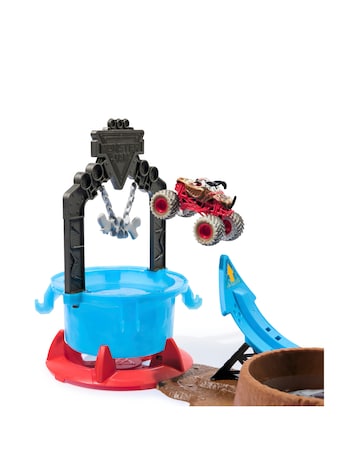 Monster Jam 1:64 Mud Blasters Playset