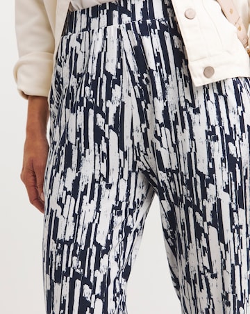 Printed Pull On Jersey Tapered Trouser