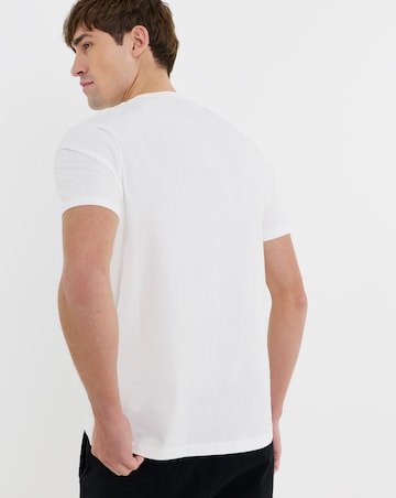 Lyle & Scott Classic Short Sleeve T-Shirt - White