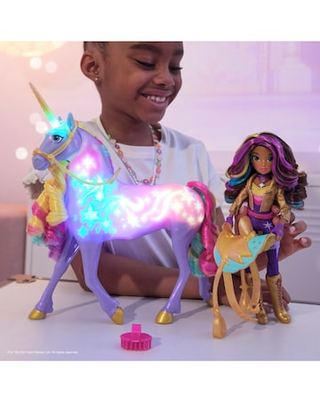 Unicorn Academy 11-inch Rainbow Light-Up Wildstar Unicorn