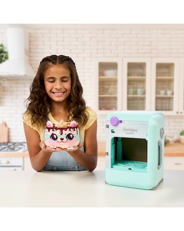 Cookeez Makery S2 Freezy Cakez Playset