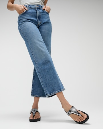 Fit Flop Lulu Crystal Toe-Post Sandals Standard Fit