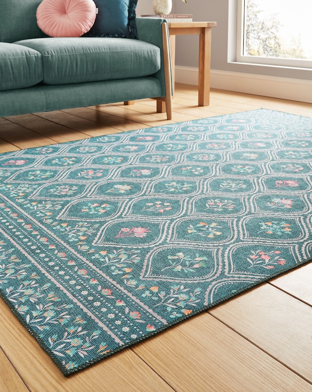 Catherine Lansfield Cameo Floral Washable Rug