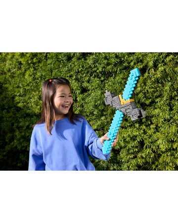 Minecraft Click And Switch Sword And Pickaxe Role-Play 2-In-1 Toy