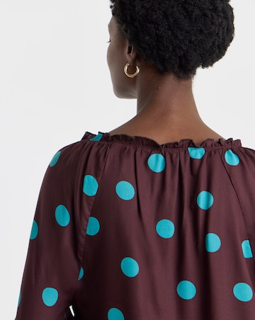 Square Neck Three Quarter Sleeve Top