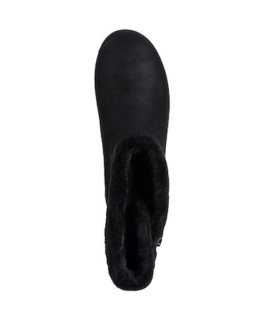 Skechers Keepsakes 2.0 Quilted Boot Standard Fit