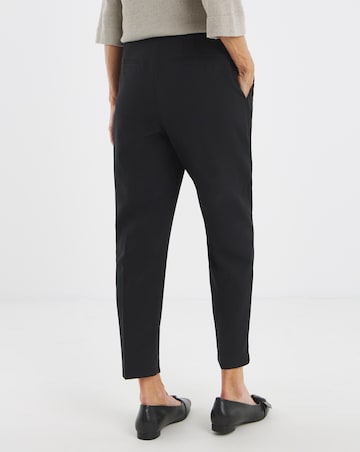 Value Essentials Cropped Tapered Leg Trousers
