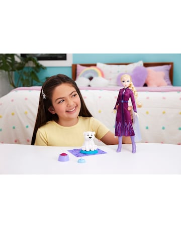 Disney Frozen Elsa Fashion Doll & Baby Bear Set