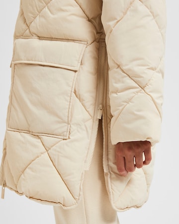 Selected Femme Diamond Quilted Jacket