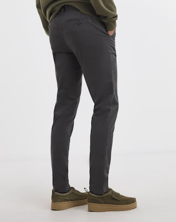 Skinny Fit Chino