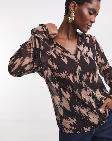 Georgette Frill Cuff Collar Blouse