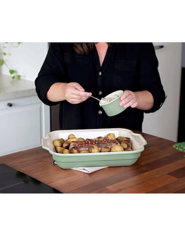 Pyrex Creations Sage Ceramic Ovenware Set