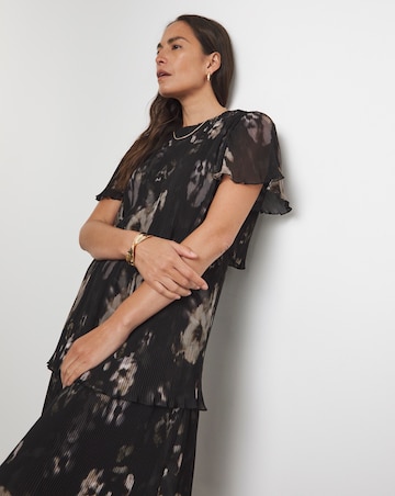 Joanna Hope Tiered Pleated Dress