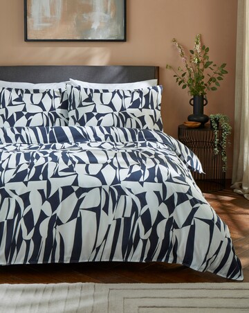 Gray & Osbourn No.7 Cotton Duvet Cover Set