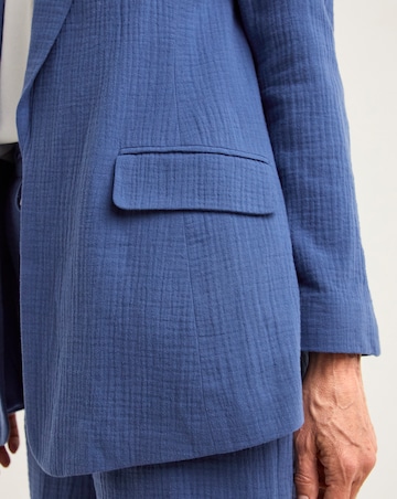 Cheesecloth Edge to Edge Blazer