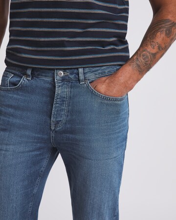 Premium Mid Stonewash Straight Fit Jean