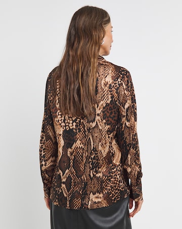 Womens Classic Satin Long Sleeve Shirt - Snake Print