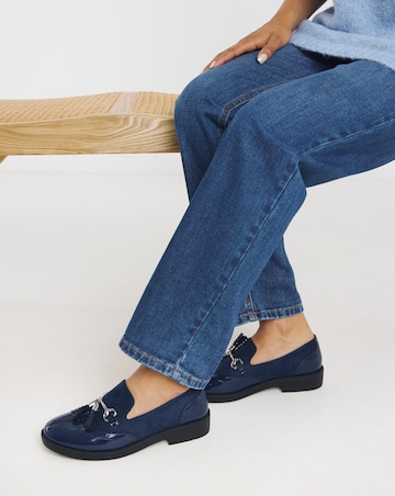 Drama Brogue Tassel Loafer - Extra Wide Fit (EEE)