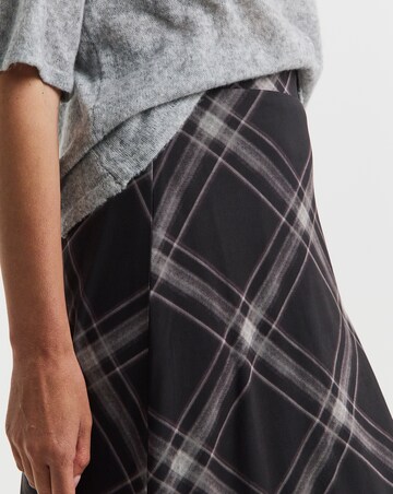 Check Print Mesh Skirt