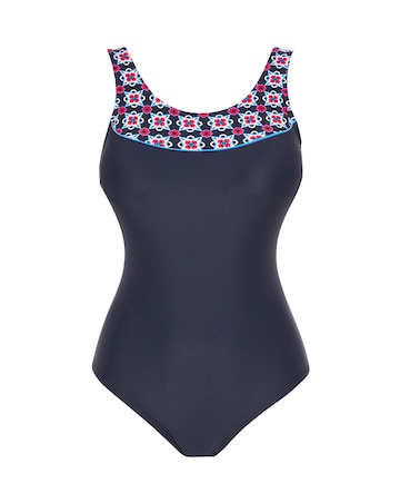Sports Padded Scoop Neck Swimsuit