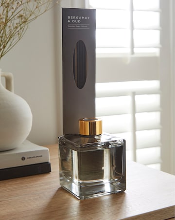 Bergamot & Oud Scented Reed Diffuser 200ml