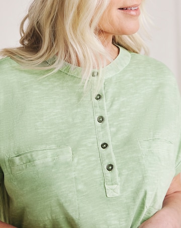 Julipa Garment Washed Pure Cotton Pocket T-Shirt