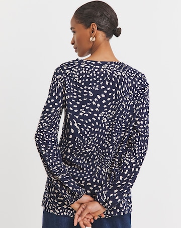 Crew Neck Balloon Sleeve Top