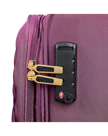 IT Luggage Glimmering Medium Suitcase