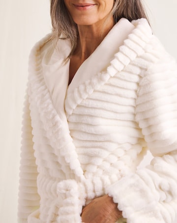 Pretty Secrets Luxury Dressing Gown