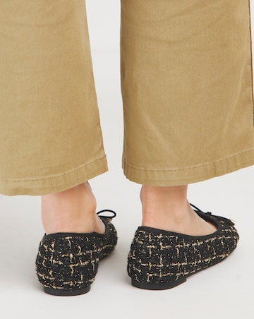 Selena Classic Flat Ballerina Shoes - Extra Wide Fit (EEE)