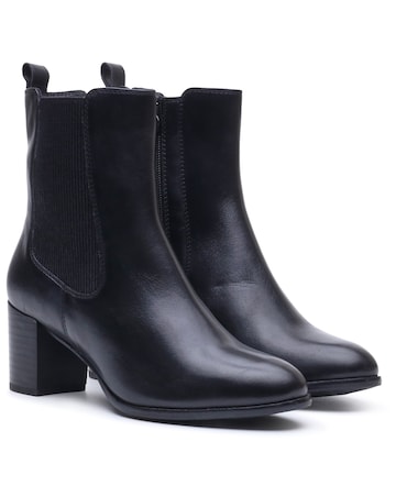 Hush Puppies Camellia Heeled Boot