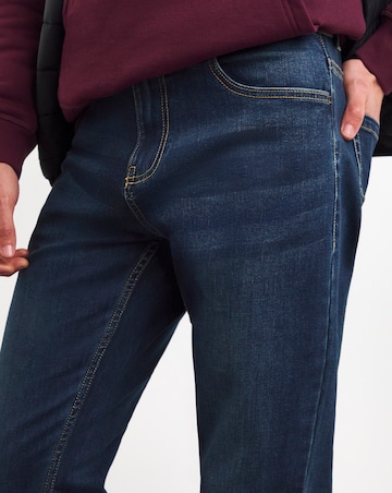 Darkwash Straight Fit Stretch Jeans