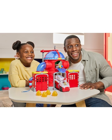 Paw Patrol Fire Rescue Command Centre with Marshall Figure
