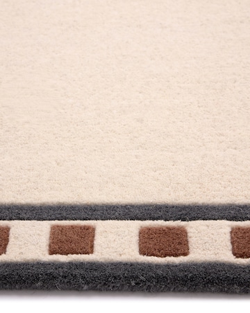 Borderline Carved Rug