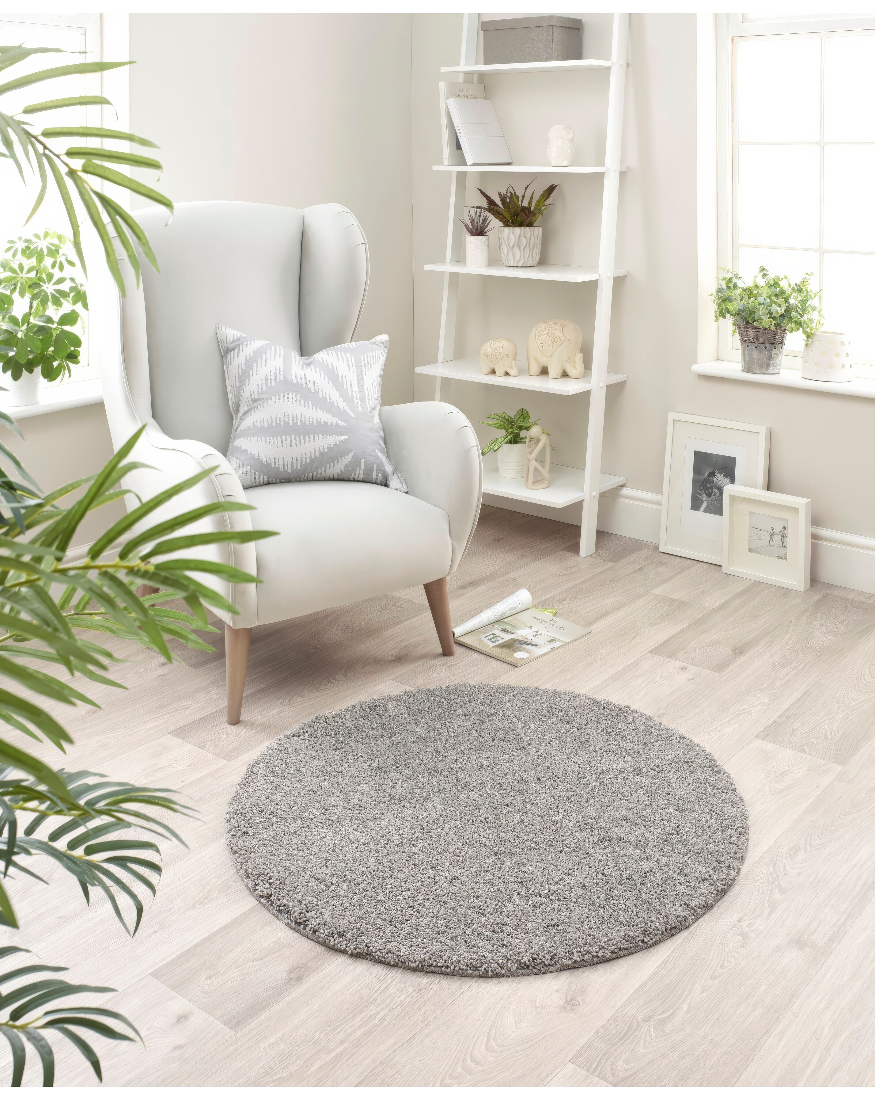 Buddy Washable & Stain Resistant Rug Circle