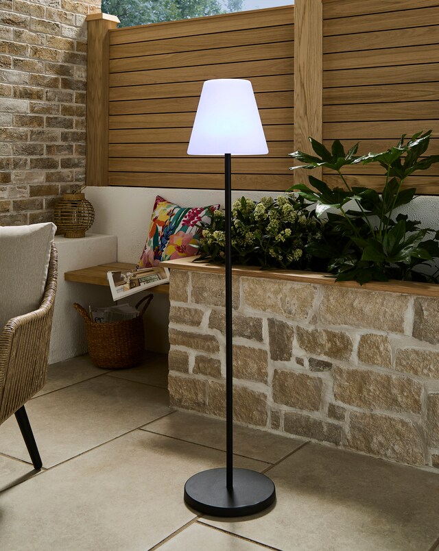 125cm Colour Changing Solar Lamp