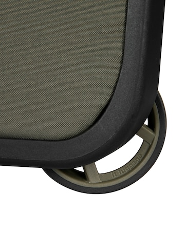 IT Luggage Flyrite Trolley Bag